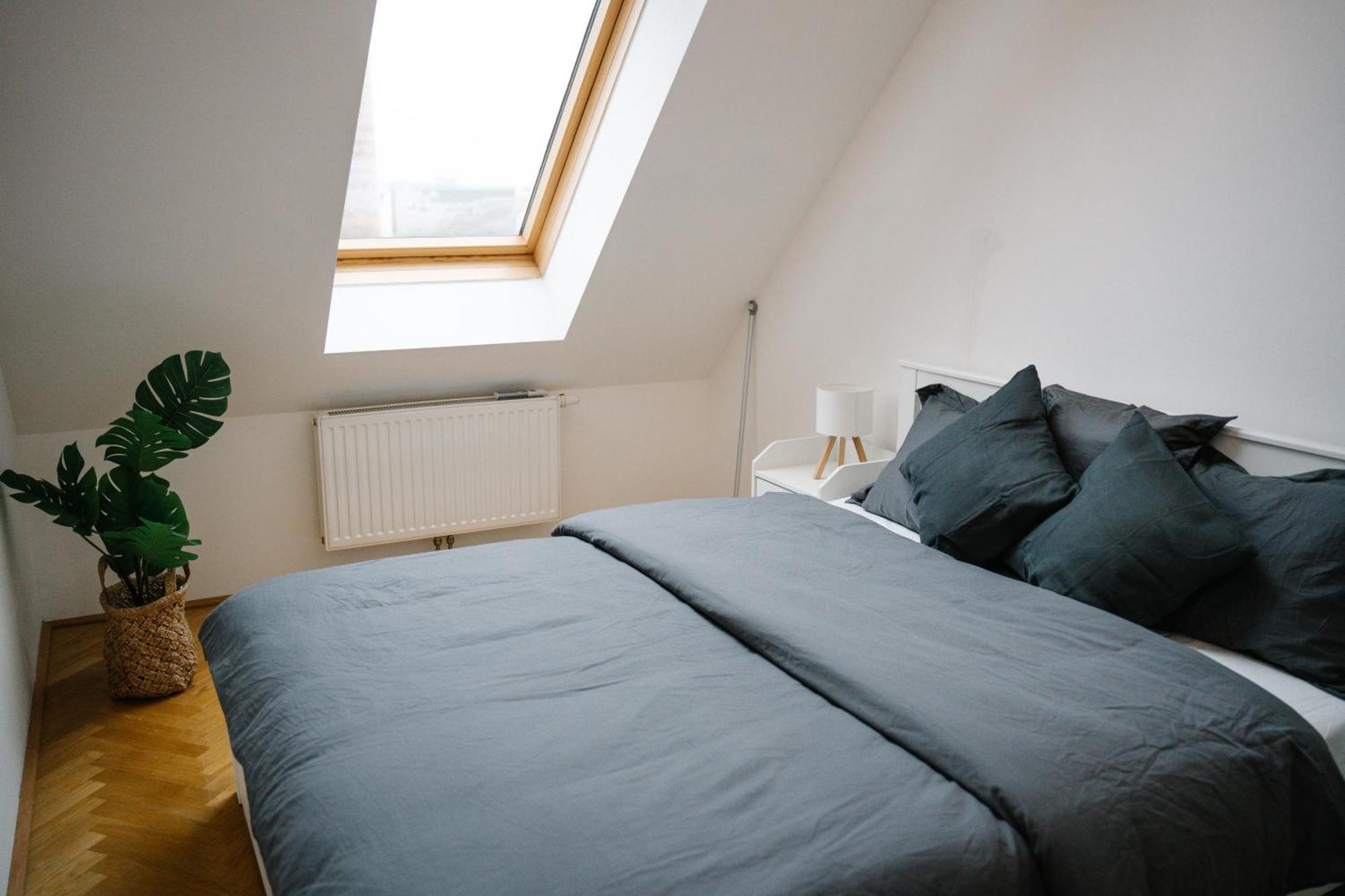 110Qm, 4 Bedrooms, Near Schoenbrunn - Axara Housing Osw 33 Wina Bagian luar foto