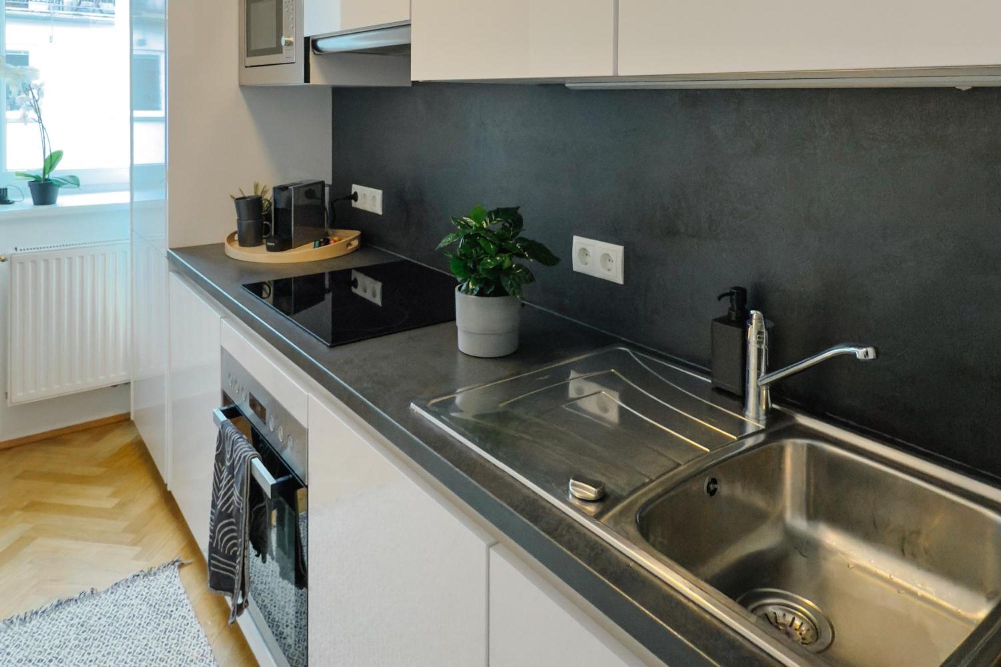 110Qm, 4 Bedrooms, Near Schoenbrunn - Axara Housing Osw 33 Wina Bagian luar foto